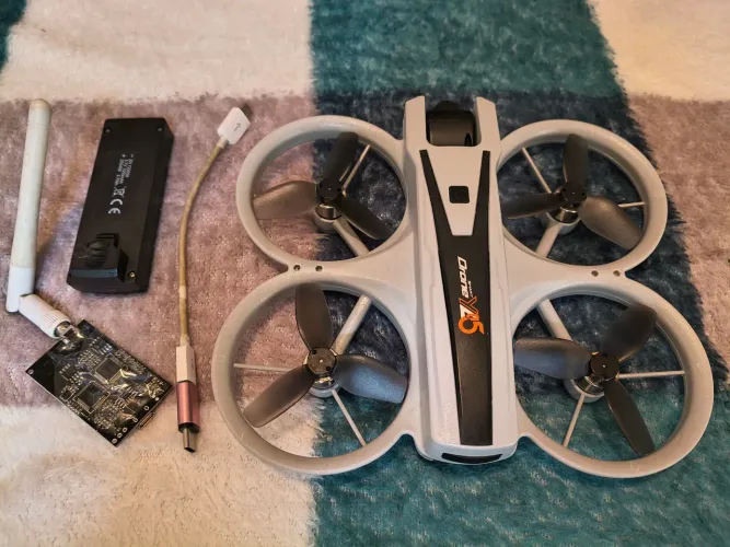Drone FPV yl05 (brushless) 5.8ghz + receptor OTG 5.8ghz