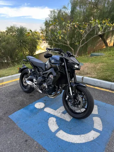Yamaha MT-09