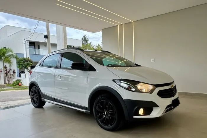 Chevrolet Onix Activ 1.4 8V Flex Aut. 4P 2019
