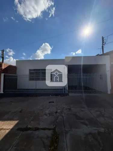 Casa para venda ou locação bairro Centro