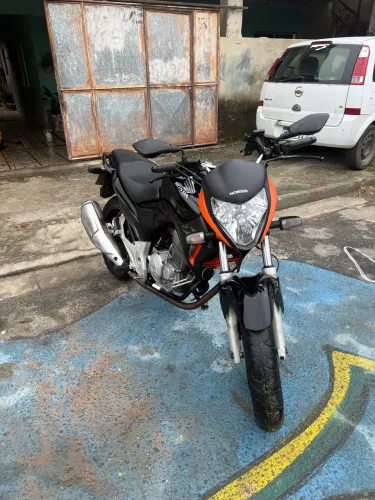 Cb300r 2010 