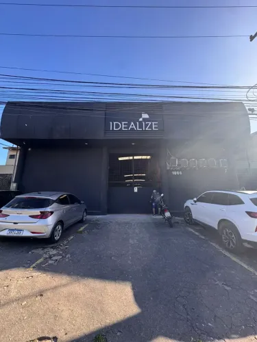 Excelente Galpão mobiliado 1000m2 pronto para uso.