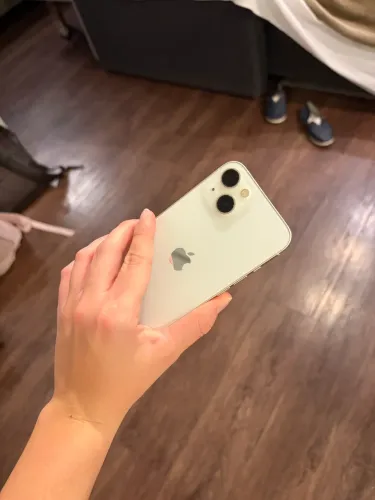 iPhone 13 256GB Branco