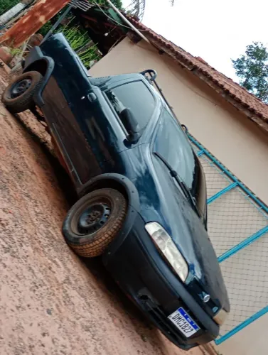 Fiat Strada 1.3 MPI Fire 8V 67cv CS 2003