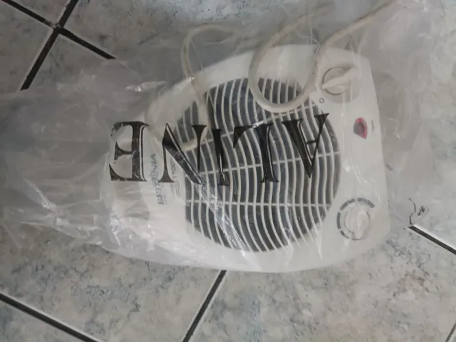 Vendo arcosionado quente semi novo pouco testo n ora