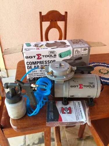 Vendo um compressor a ar tipo tufão,usei apenas duas vezes, tenho dois e decidi vender um.