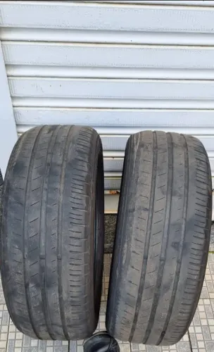 2 pneus 205x55x16<br>R$300 os dois<br>Marca: Dunlop<br>R$300 os dois<br>Marca: Dunlop