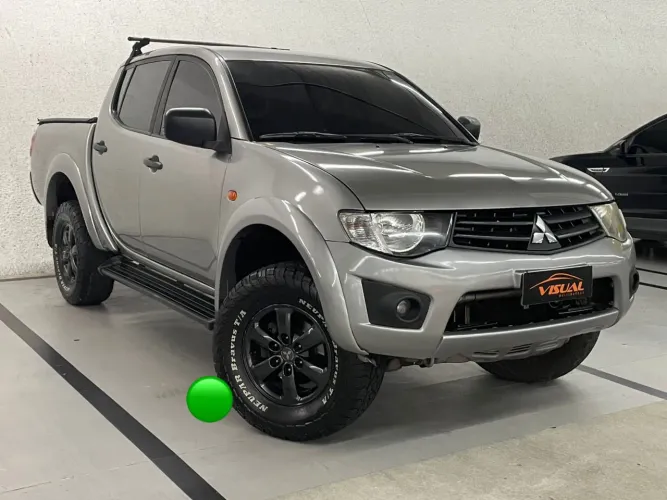 Mitsubishi L200 Triton HLS 2.4 Flex 16V CD Mec. 2015