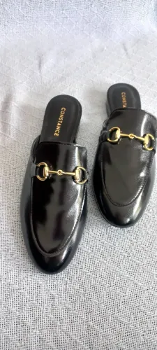 Mule Preto Constance Novo