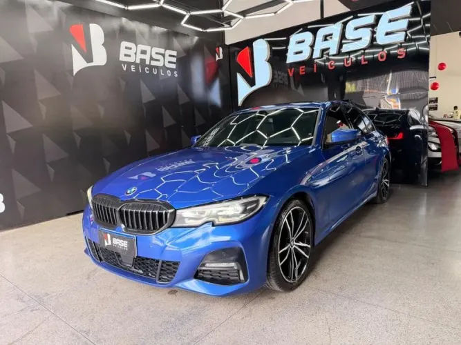 BMW 320I A 2.0 TB M Sport Activeflex 16V 4P 2022