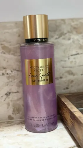 Victorias Secret Love Spell Shimmer