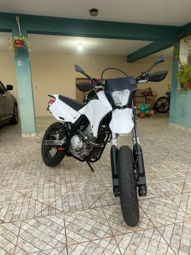 XTZ LANDER 250 MOTARD