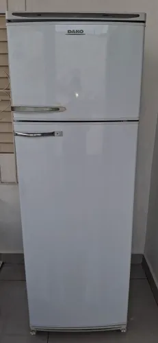 Vendo geladeira Dako