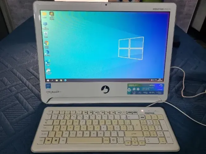 Positivo All in One UD3531 PC