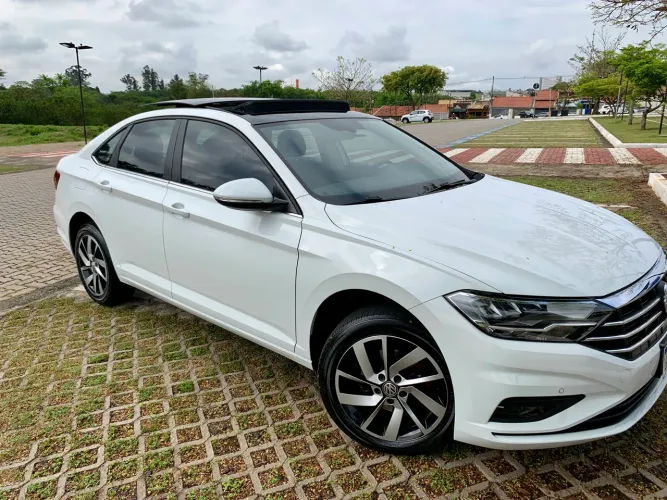 Volkswagen Jetta Comfort. 250 TSI 1.4 Flex 16V Aut. 2020