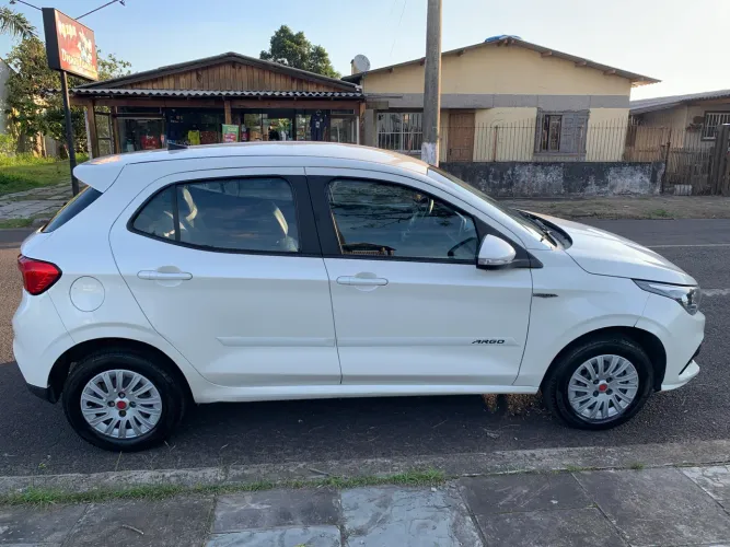 Fiat Argo Drive 1.0 6V Flex 2018