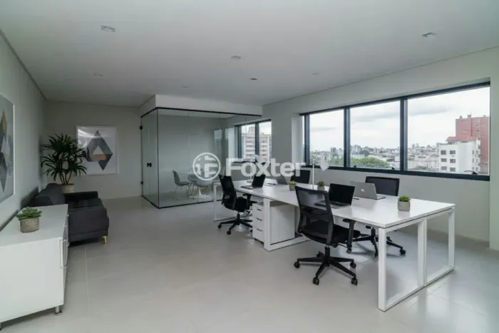 Sala / Conjunto Comercial à venda Avenida Cristóvão Colombo, Floresta - Porto Alegre