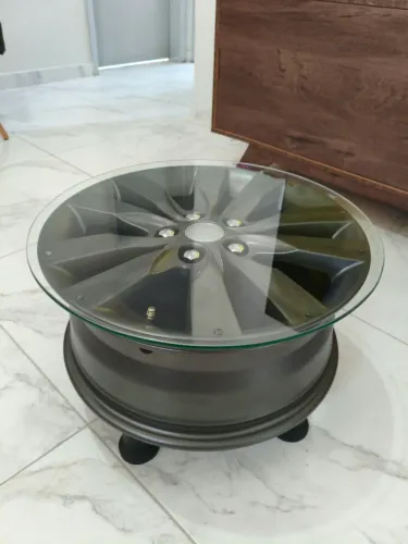 Mesa de centro Roda 17"