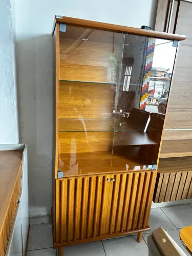 cristaleira de luxo MDF com vidro