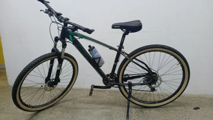 Mountain bike high one 24 marchas toda shimano aro 29, freios a disco hidráulicos shimano