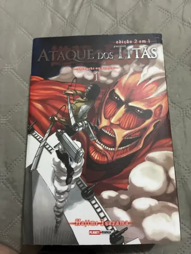 Mangá ataque dos Titãs 2 em 1- 2 volumes