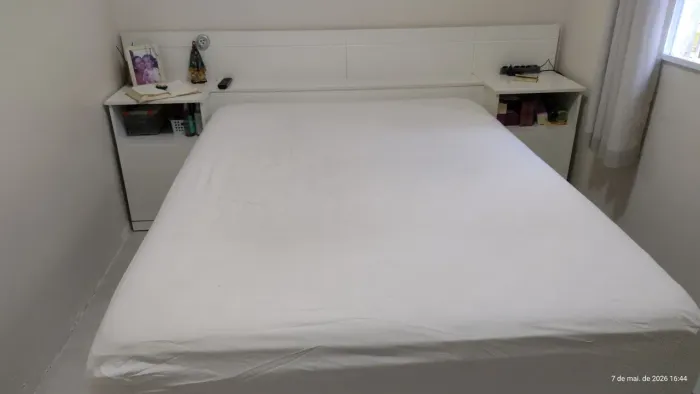 Cama box com cabeceira