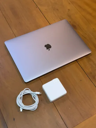 MacBook Pro 2019 i7 16" 16/500 Touchbar