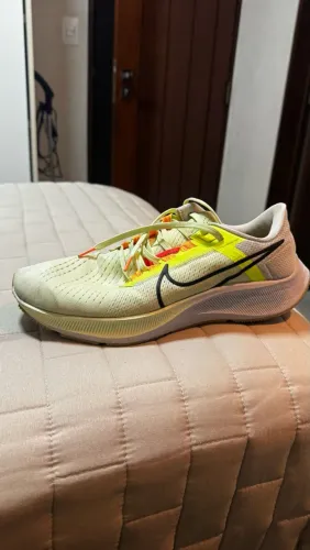 Nike Pegasus 38 (ótimo estado)