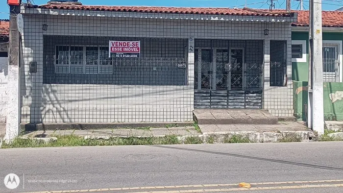 VENDE-SE CASA NO JACINTINHO