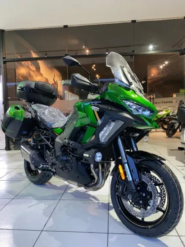 KAWASAKI VERSYS 1100 GT VERDE