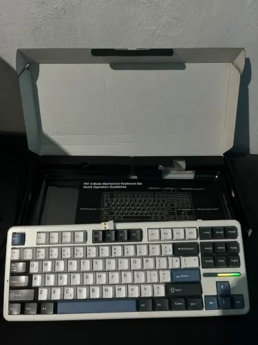 Teclado Mecânico Sem Fio Aula F87 - Compacto, RGB e de Alta Performance