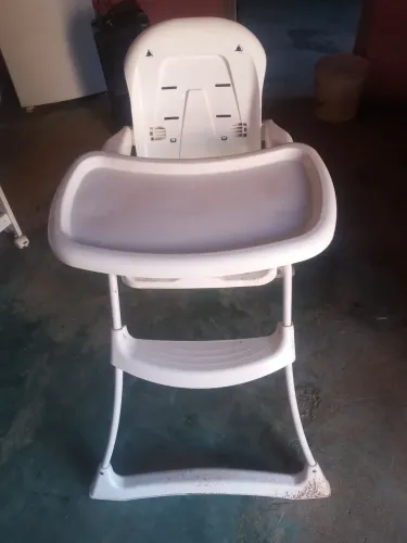 Cadeira de comer de bebe