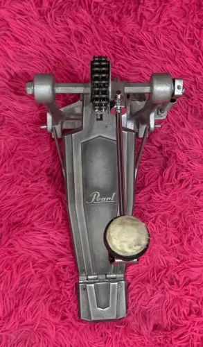 PEDAL DE BUMBO PEARL PROFISSIONAL - CORRENTE - LONGBOARD - USADO