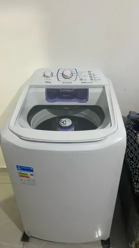 Máquina de lavar Eletrolux 12kg