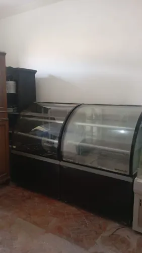 vitrines refrigeradas comerciais de vidro curvo