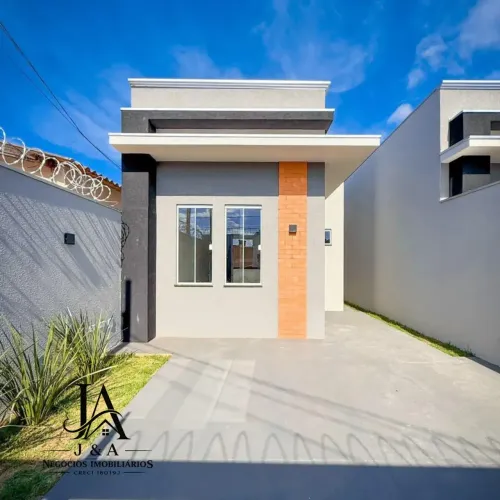 Casa á venda com 2 suítes e área gourmet