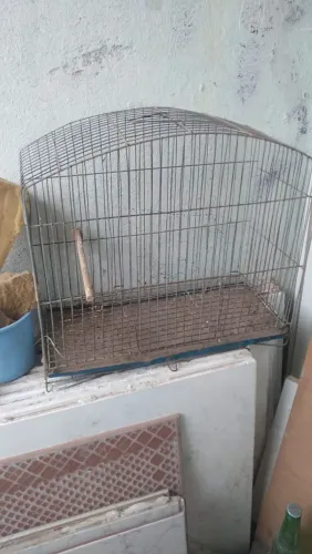 Gaiola em ótimo estado para uso 