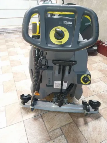 Lavadora de pisos karcher 50 50 220v