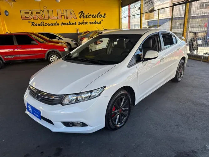 Honda Civic Sedan LXS 1.8/1.8 Flex 16V Mec. 4P 2014