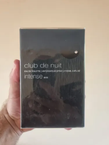 Perfume Club de Nuit intense man