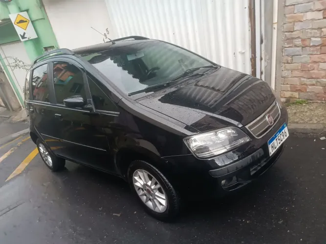 Fiat Idea ELX 1.8 MPI Flex 8V 5P 2010