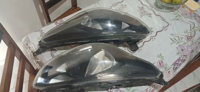 Farol do  Ford ka 2021