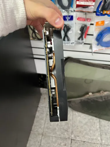 placa de video rx6600m amd radeon 8gb ddr6