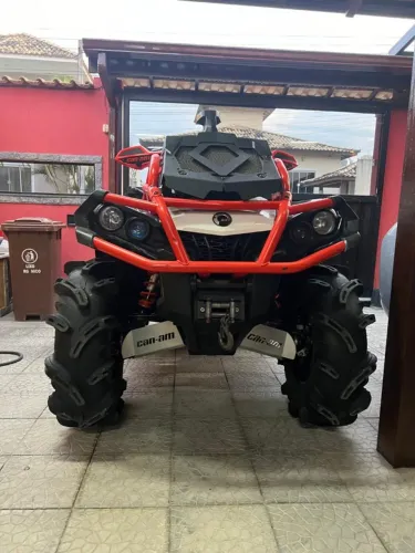 QUADRICICLO CAN-AM XMR 1000c
