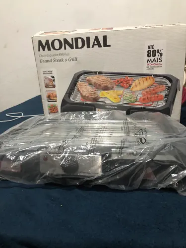 Vende-se churrasqueira elétrica, semi-nova usada apenas uma vez