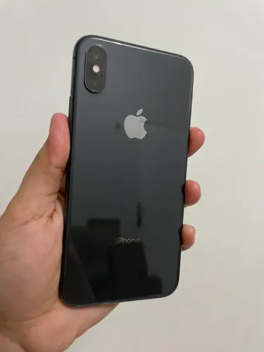 iPhone X