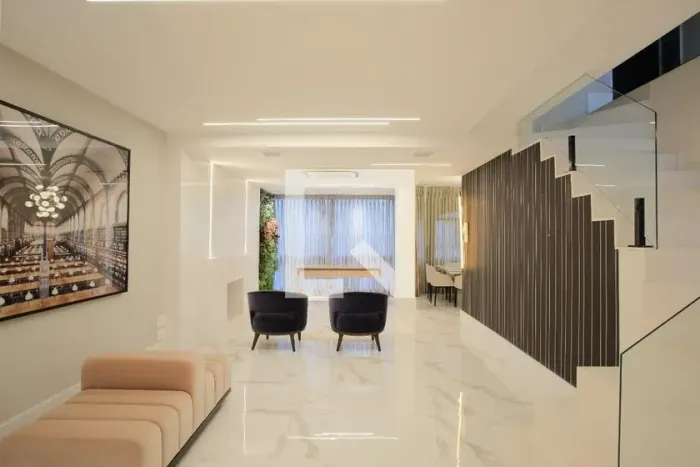 Casa à Venda - Vila Carrão, 5 Quartos, 356 m2