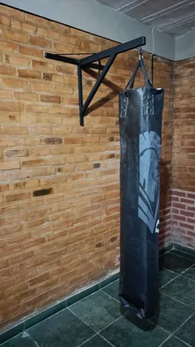 Saco de pancadas com suporte 