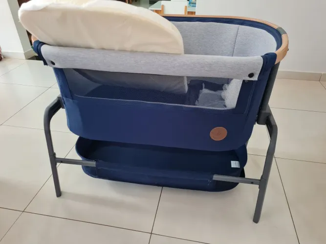 Berço e cadeira Maxi-Cosi 