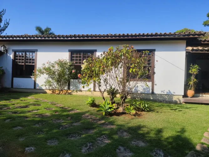 Vendo excelente casal com área de lazer prazerosa!